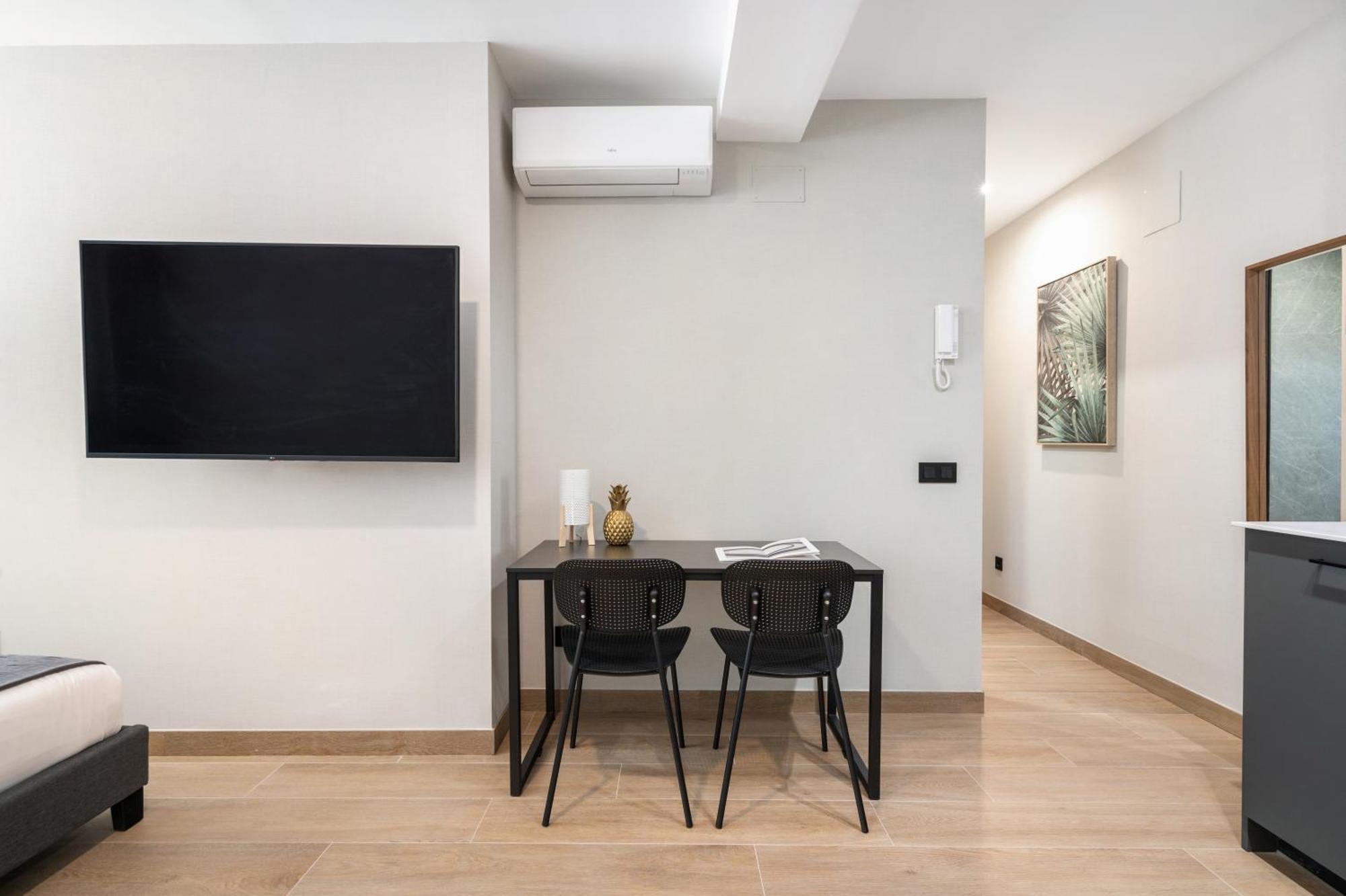 Dobo Madrid Cabrera Apartment Room photo